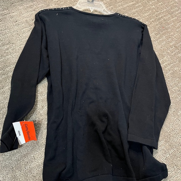 Cathy Daniels Black Top with Silver Studs - Picture 5 of 5